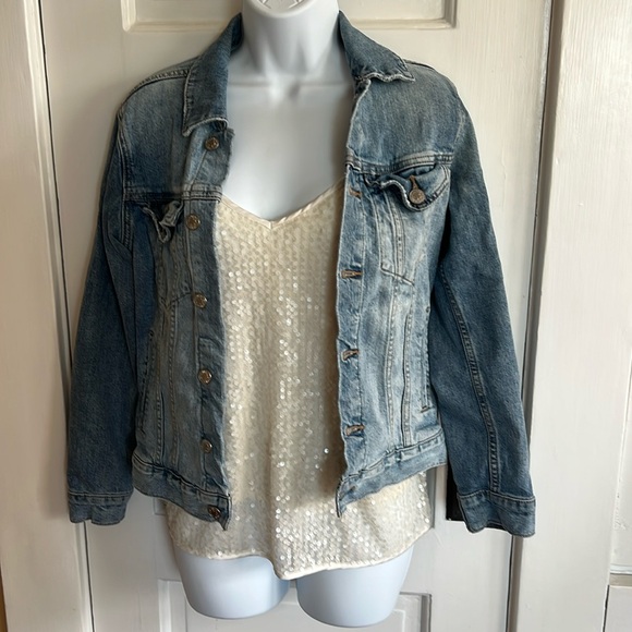 Lucky brand, jean jacket size medium - Picture 5 of 8